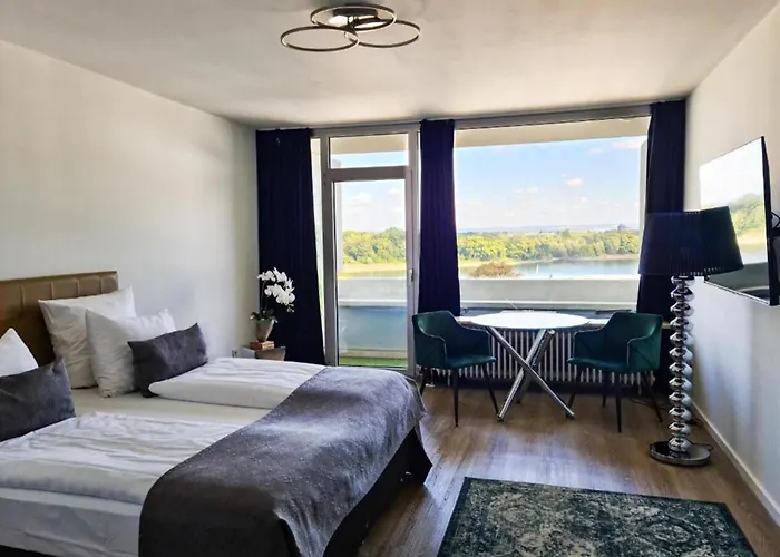 Rheinblick Lägenhetshotell 3*