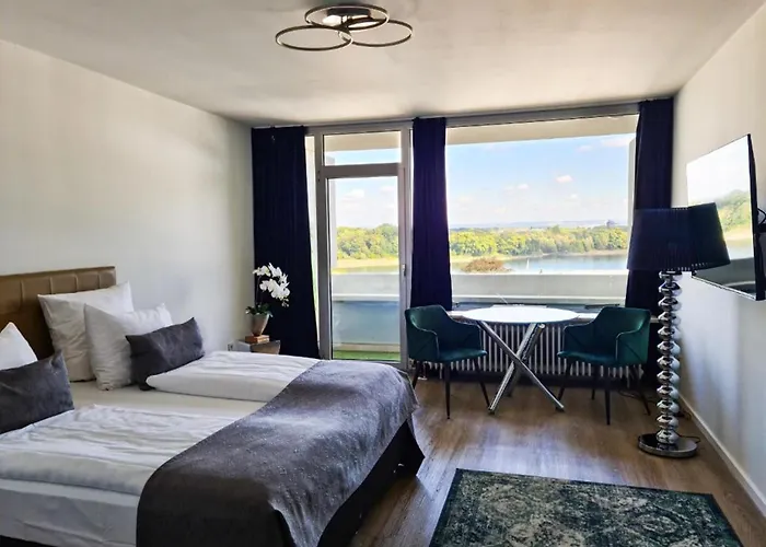 Rheinblick 4*