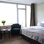 Rheinblick 아파트호텔 4*