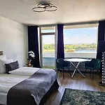 Rheinblick 4*